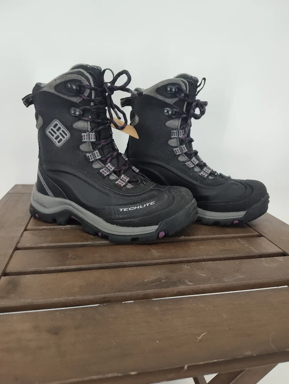 Columbia Women’s Black Techlite Omni-Heat Winter Boots - Waterproof Size 5.5
